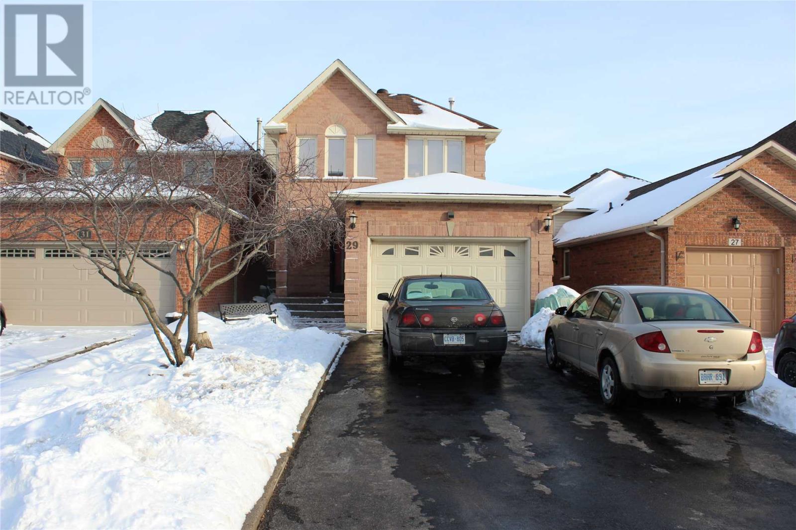 29 WATERFORD CRES, hamilton, Ontario