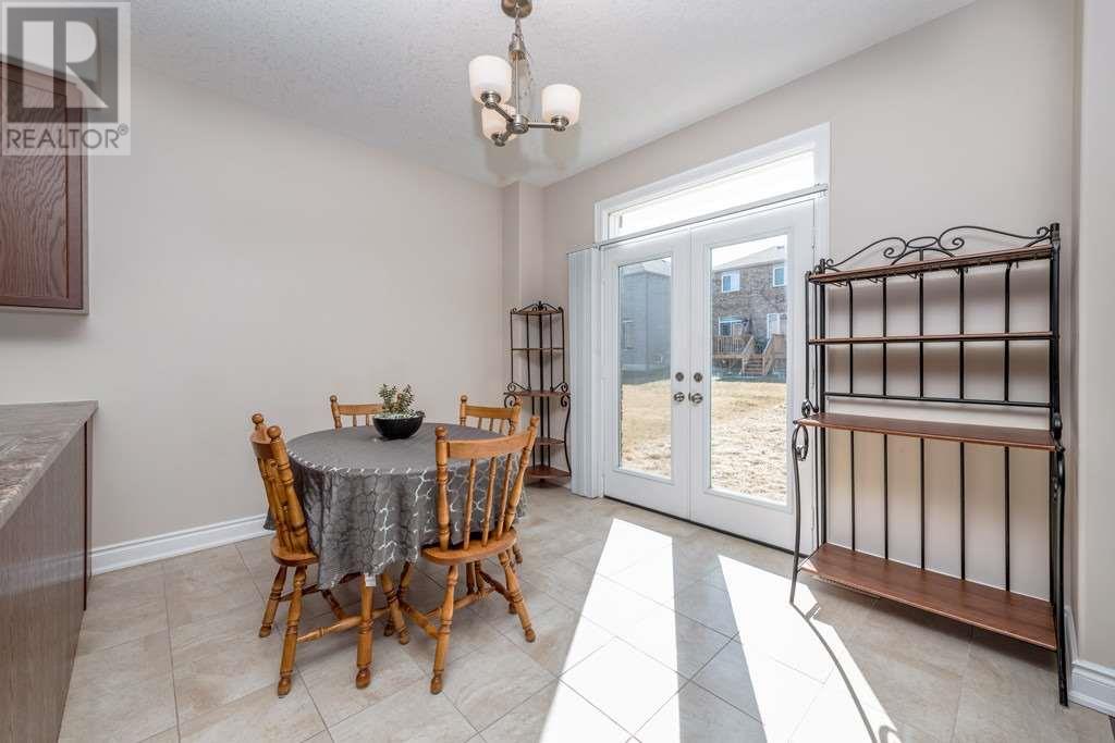 45 Booth Lane, Barrie, Ontario  L4N 0S4 - Photo 5 - S4405130