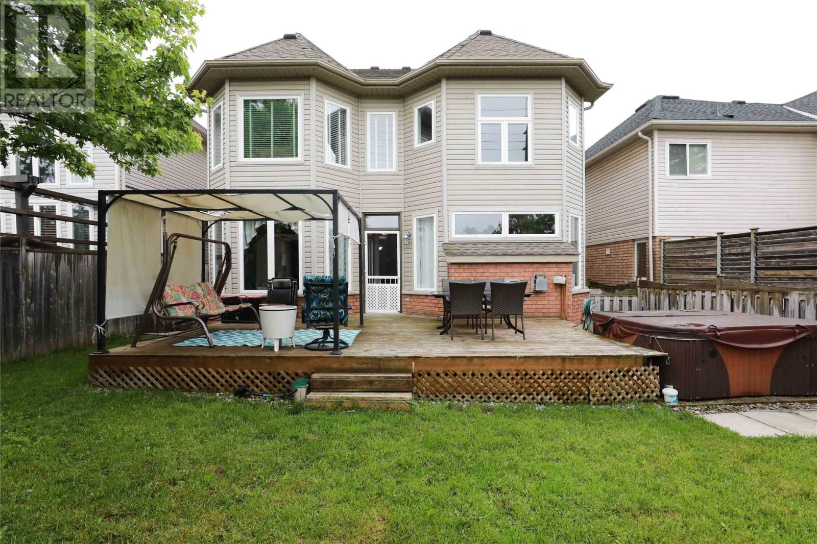 18 Strathmore Pl, Barrie, Ontario  L4N 0K1 - Photo 17 - S4486370