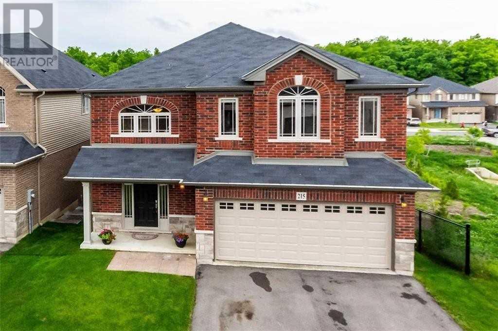 215 PUMPKIN PASS, hamilton, Ontario