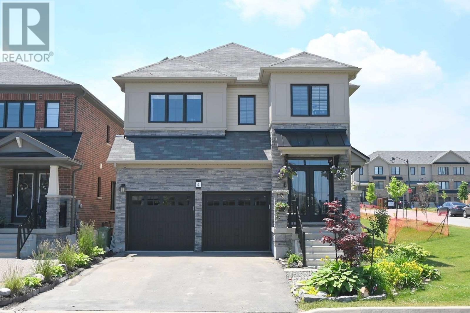 4 WEST GLEN AVE, hamilton, Ontario