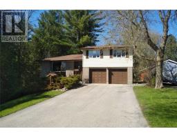 26 JOHNSTON ST, georgina, Ontario