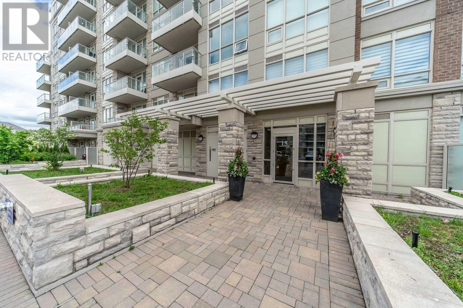 #505 -15 Stollery Pond Cres, Markham, Ontario  L6C 0Y4 - Photo 1 - N4509007