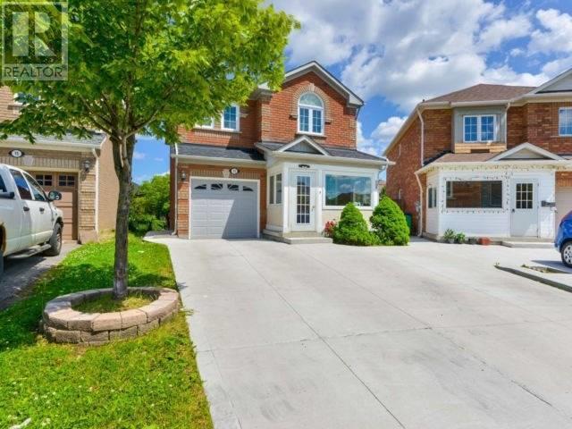 13 Heathwood Dr, Brampton, Ontario  L7A 1Z6 - Photo 2 - W4509585