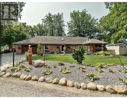 725 CRYSTAL CRT, essex, Ontario