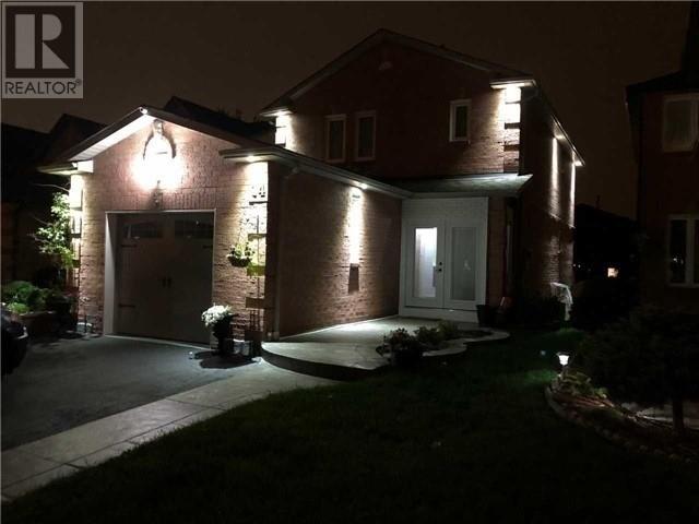 14 Sharp Cres, Ajax, Ontario  L1T 3R1 - Photo 1 - E4518028