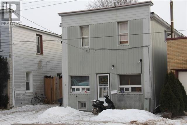 9 Albert St, Welland, Ontario  L3B 4G1 - Photo 9 - X4523949