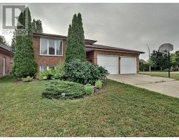 9 MCQUEEN CRT, stratford, Ontario