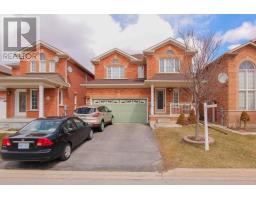 7 JOYWILL CRT, brampton, Ontario