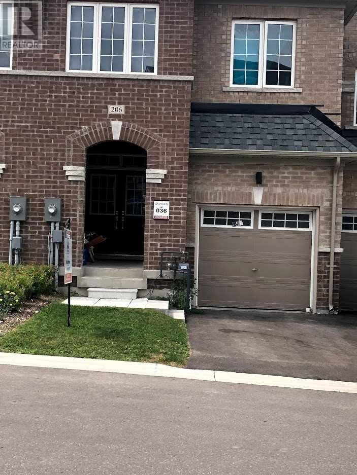 206 BENNETT ST, newmarket, Ontario