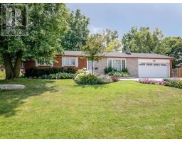 21 MARRITT DR, georgina, Ontario