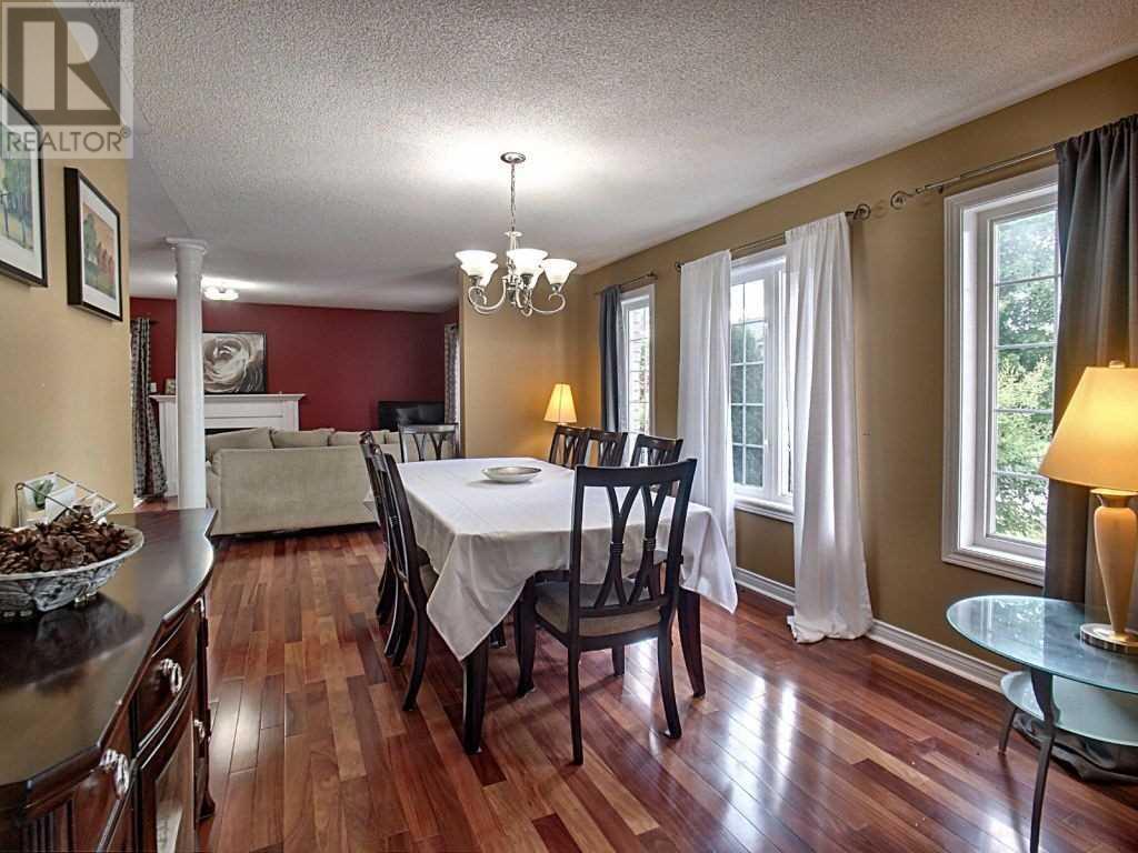 2 Floree St, Whitby, Ontario  L1R 3B2 - Photo 6 - E4534443