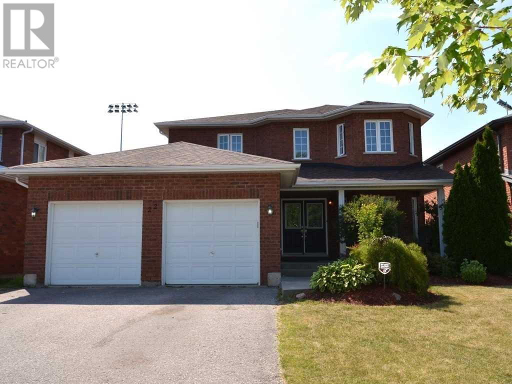 22 Brighton Rd, Barrie, Ontario  L9W 3C5 - Photo 1 - S4535589