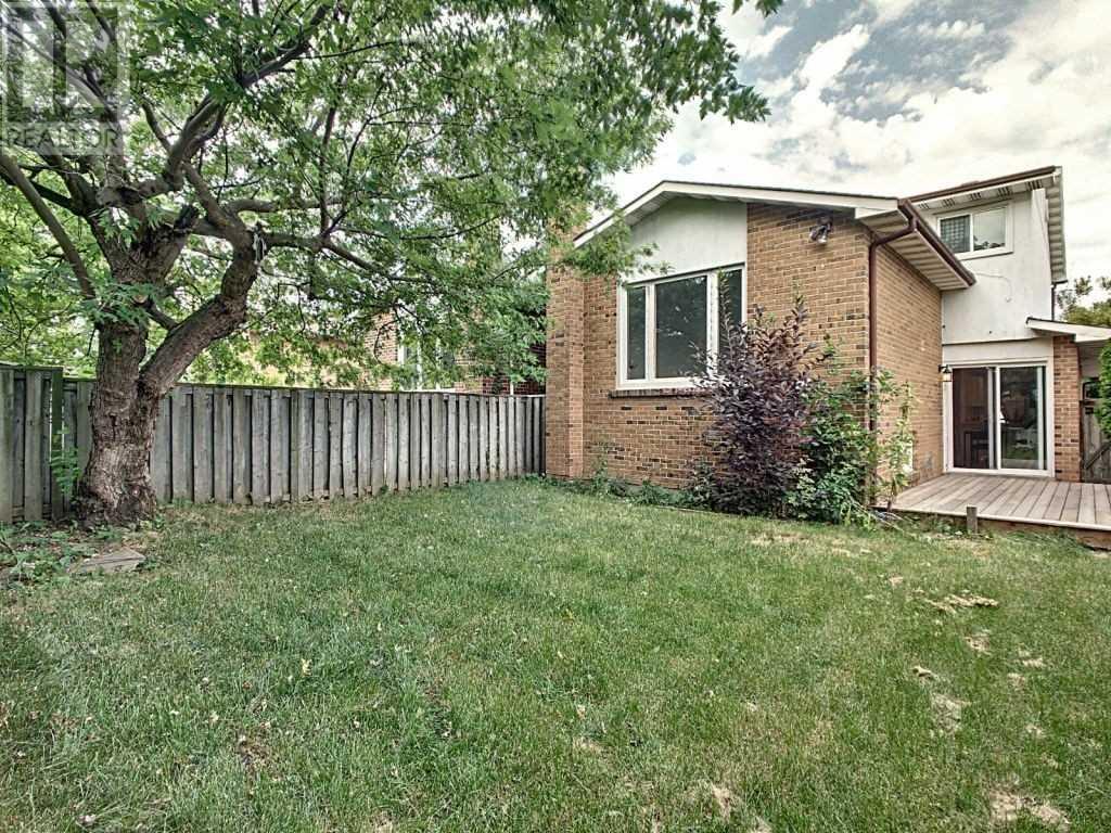 21 Lindridge Ave, Brampton, Ontario  L6S 3W7 - Photo 19 - W4538962