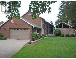 4 MAPLEWOOD DR, st. catharines, Ontario