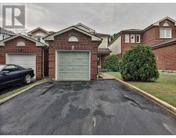 7 MELBORNE CRT, whitby, Ontario