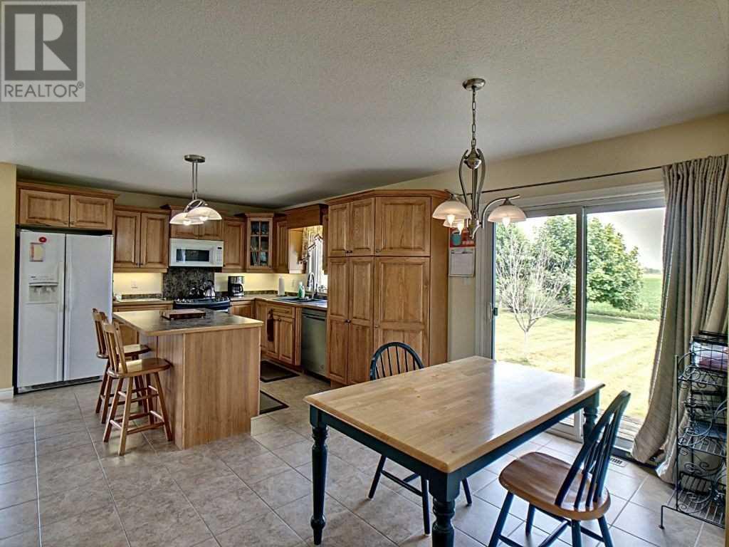 5146 Imperial Rd, Malahide, Ontario  N5H 2R2 - Photo 9 - X4551286