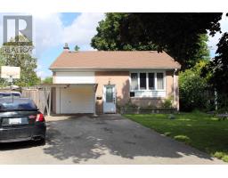 10 KOOTENAY CRES, toronto, Ontario