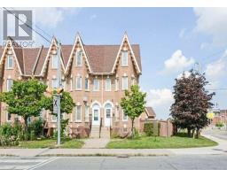 1561 WESTON RD, toronto, Ontario