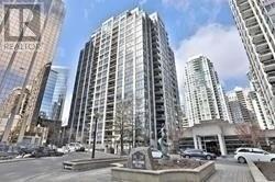 #201 -18 Hollywood Ave, Toronto, Ontario  M2N 6P5 - Photo 1 - C4554951