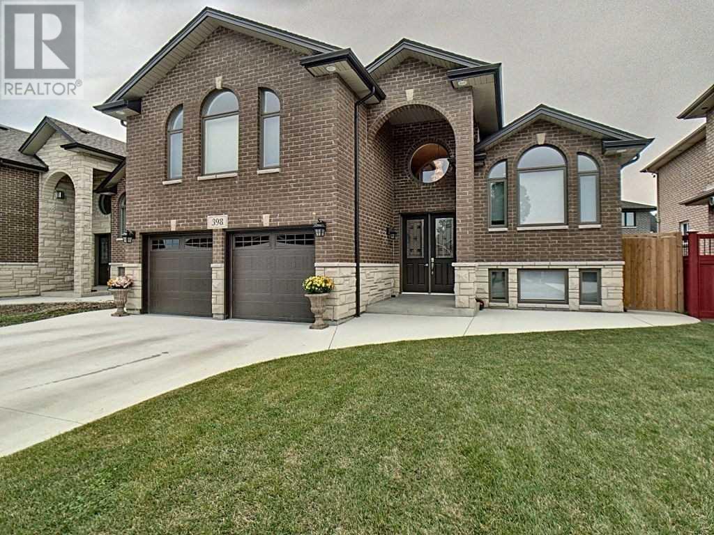 398 HAMNER CIRC, windsor, Ontario