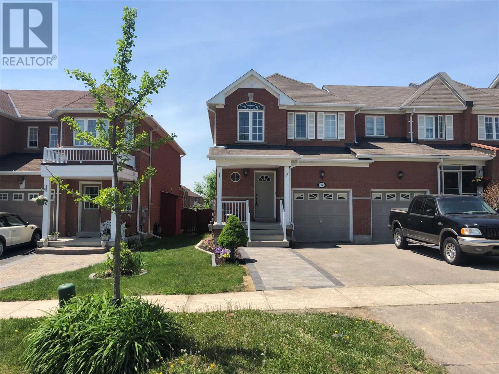 96 Lindenshire Ave, Vaughan, Ontario  L6A 4A6 - Photo 1 - N4556186