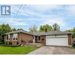 32 GRIFFITH AVE, georgina, Ontario