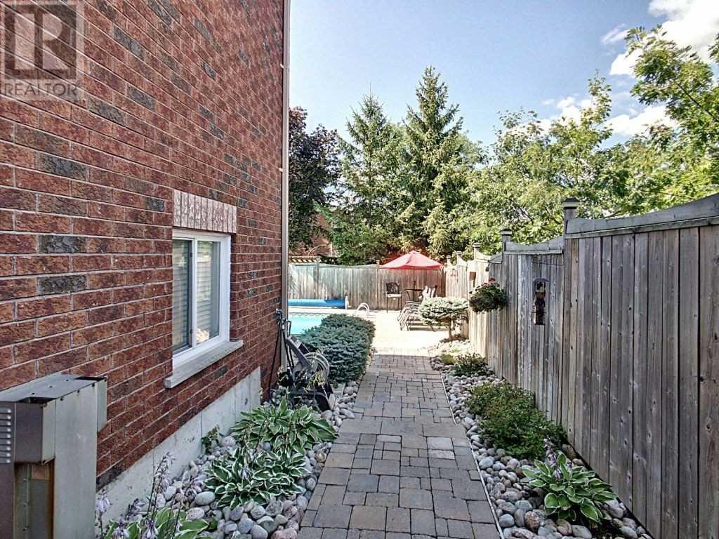 202 Livingstone St E, Barrie, Ontario  L4M 6M4 - Photo 15 - S4560413