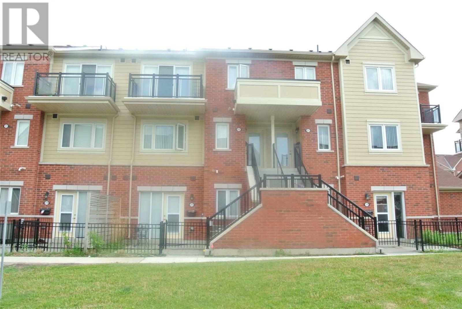 #272 -250 Sunny Meadow Blvd, Brampton, Ontario  L6Y 3R6 - Photo 3 - W4563000