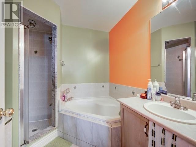 #28 -55 Treeland Way, Toronto, Ontario  M3M 3H7 - Photo 19 - W4565369