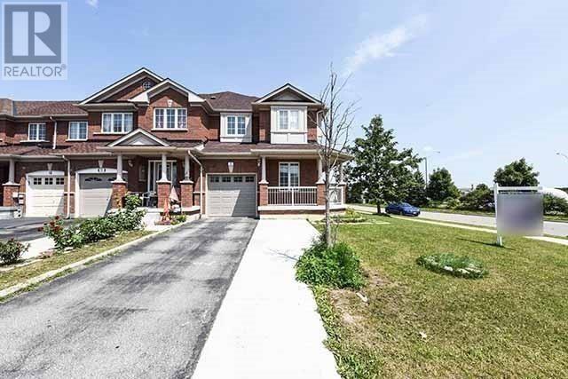 37 Timbertop Cres, Brampton, Ontario  L6R 3J1 - Photo 2 - W4565688