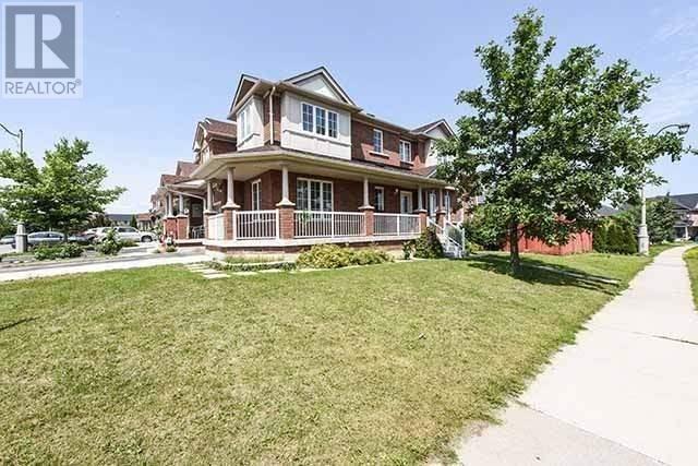 37 Timbertop Cres, Brampton, Ontario  L6R 3J1 - Photo 3 - W4565688