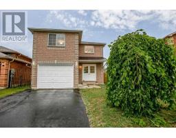 22 DOWNING CRES, barrie, Ontario