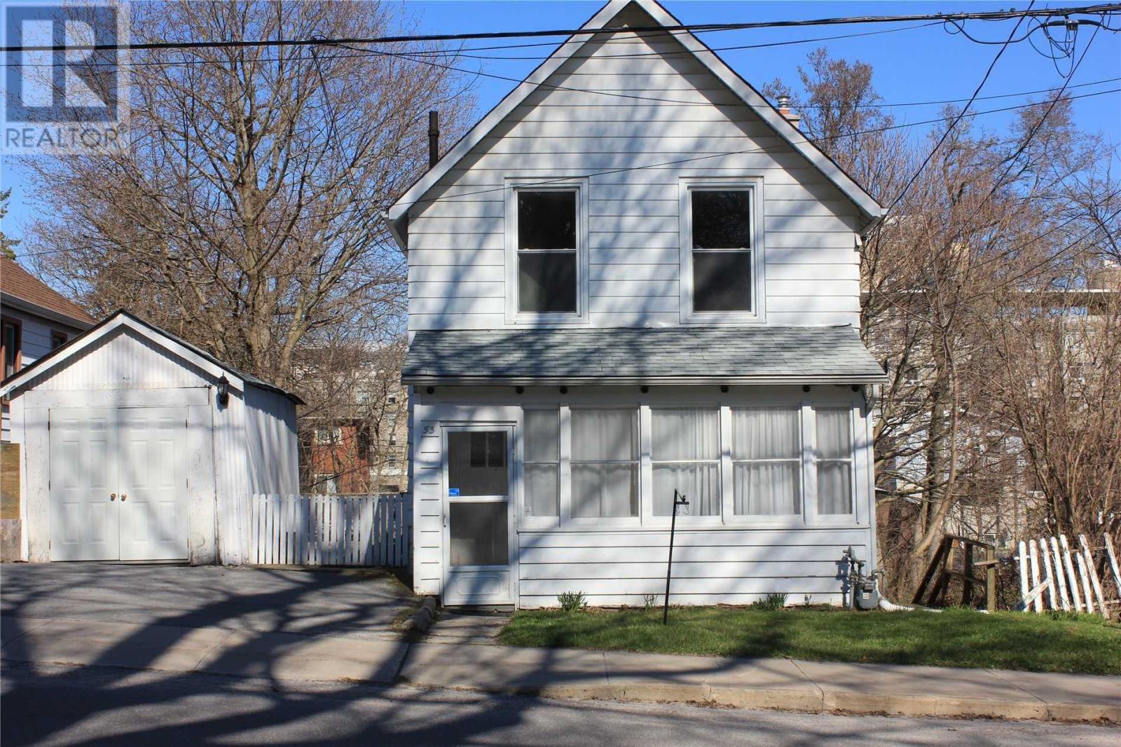 53 Beverley St, Kingston, Ontario  K7L 3Y5 - Photo 1 - X4569003