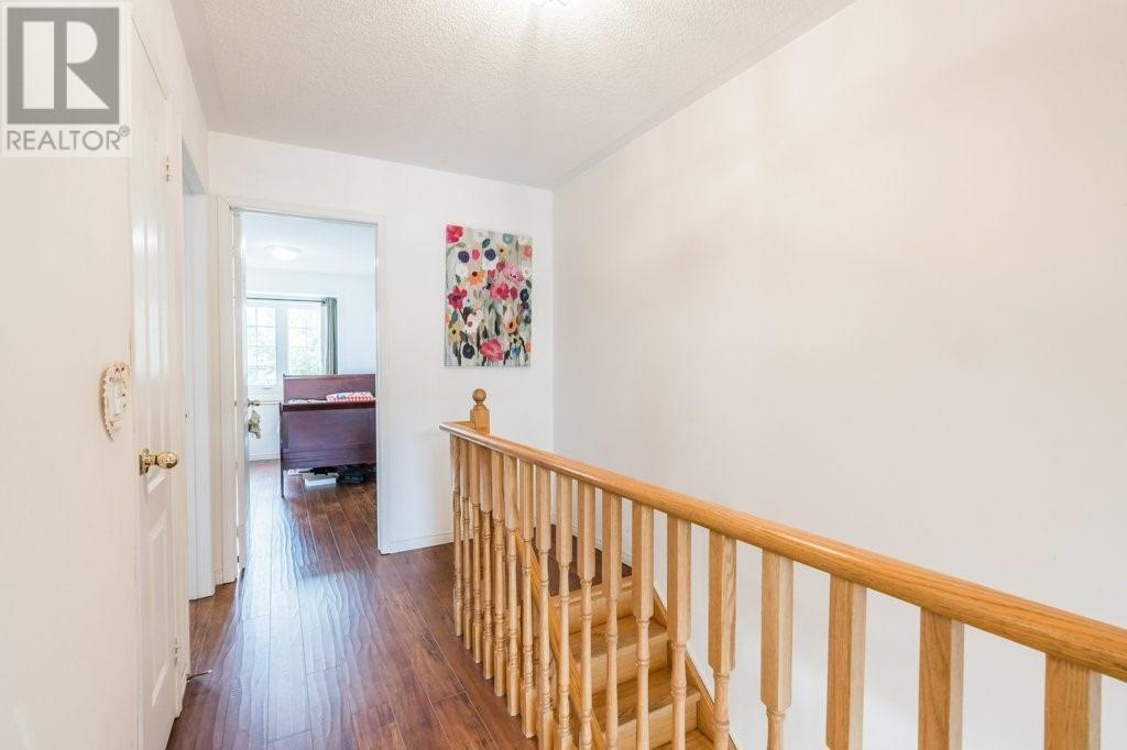 #8 -3020 Cedarglen Gate, Mississauga, Ontario  L5C 4S7 - Photo 10 - W4569384