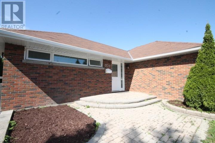 770 Stevenson Rd N, Oshawa, Ontario  L1J 5P5 - Photo 3 - E4571737