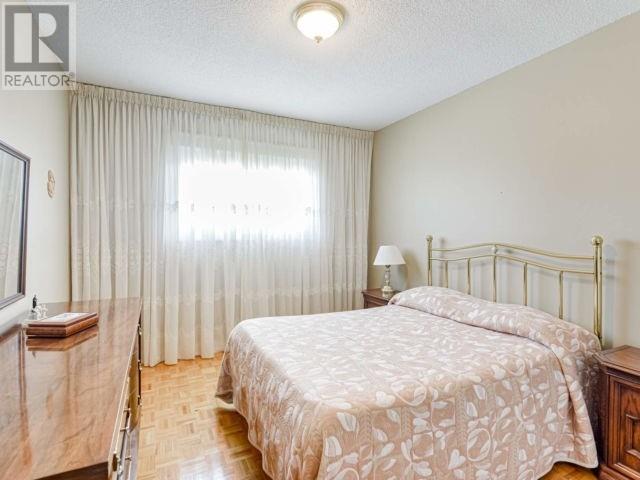 26 Misty Meadow Dr, Vaughan, Ontario  L4L 4E1 - Photo 12 - N4572540