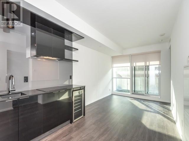 #2407 -70 Temperance St, Toronto, Ontario  M5H 4E8 - Photo 2 - C4573339