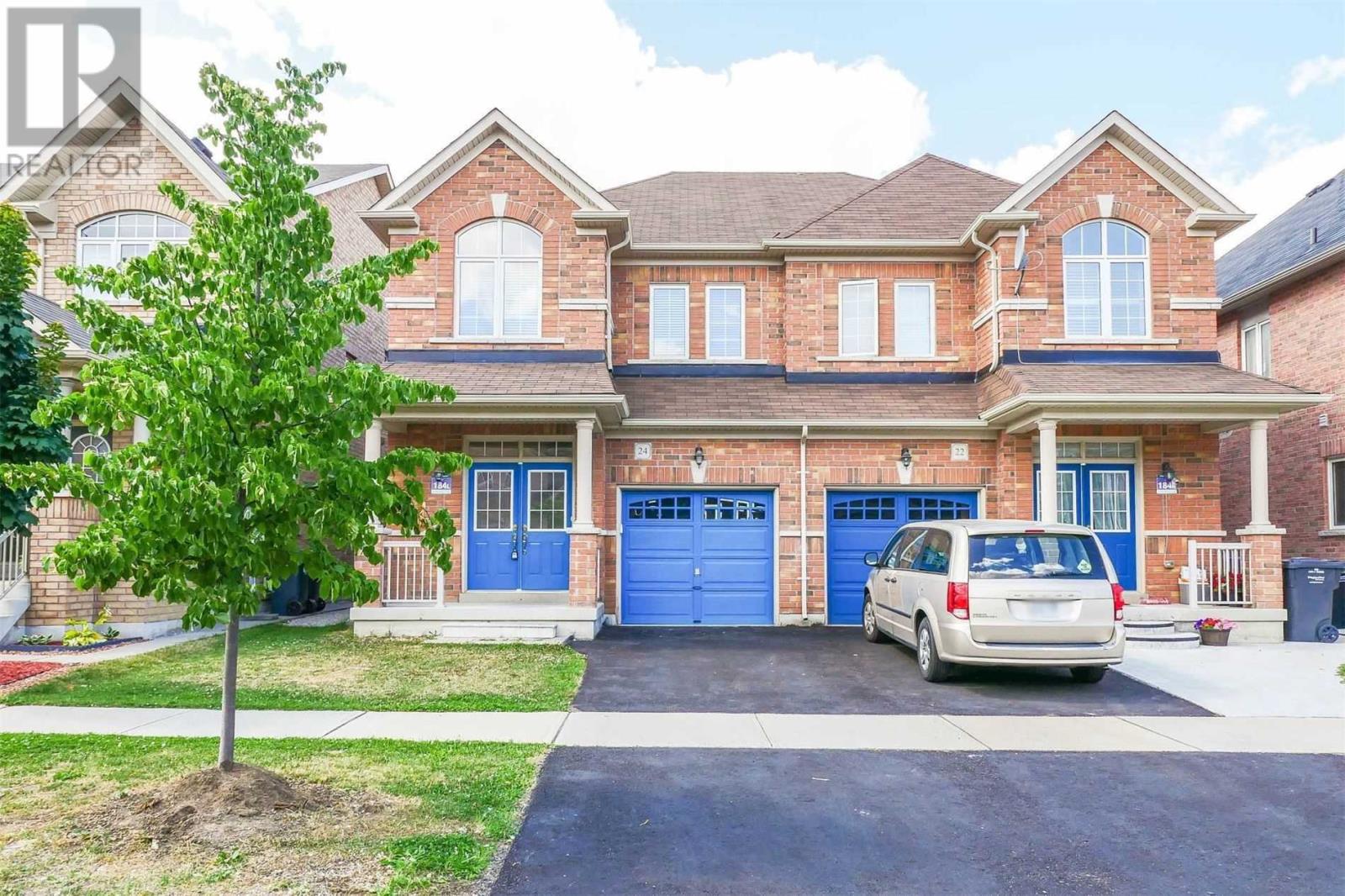 24 Pentonville Rd, Brampton, Ontario  L6R 3R9 - Photo 1 - W4573757