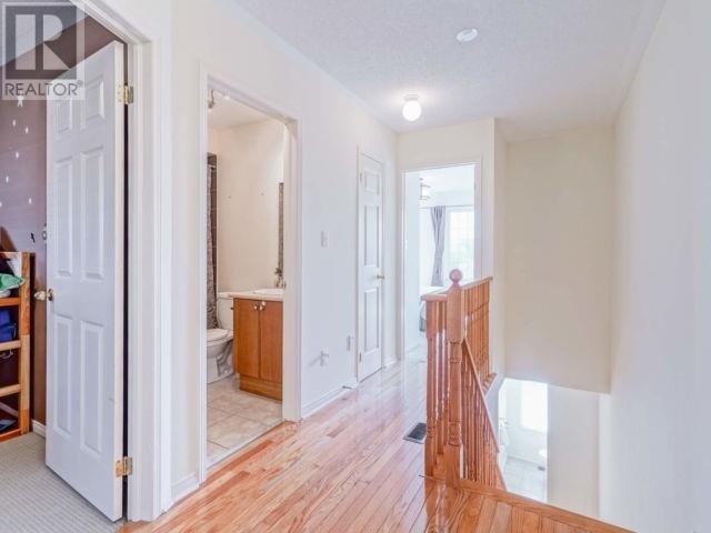 12 Jim Baird Mews, Toronto, Ontario  M3L 0C6 - Photo 11 - W4573812