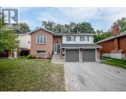 118 CHIEFTAIN CRES, barrie, Ontario