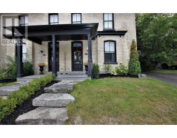 19 MACHELL AVE, aurora, Ontario