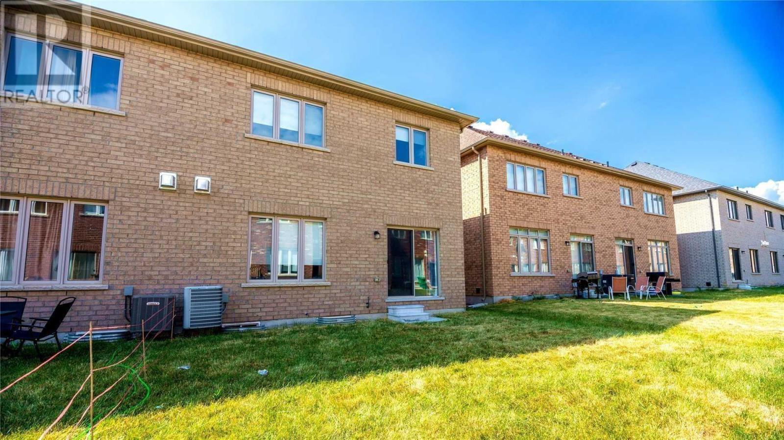 24 Dolobram Tr, Brampton, Ontario  L7A 4Y2 - Photo 19 - W4576143