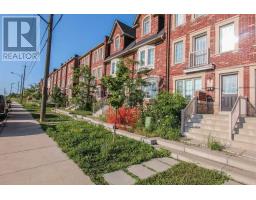 247 TORBARRIE RD, toronto, Ontario