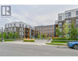 #211 -150 SABINA DR, oakville, Ontario