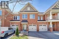 3 All Points Dr, Whitchurch-Stouffville, Ontario  L4A 0W5 - Photo 1 - N4577349