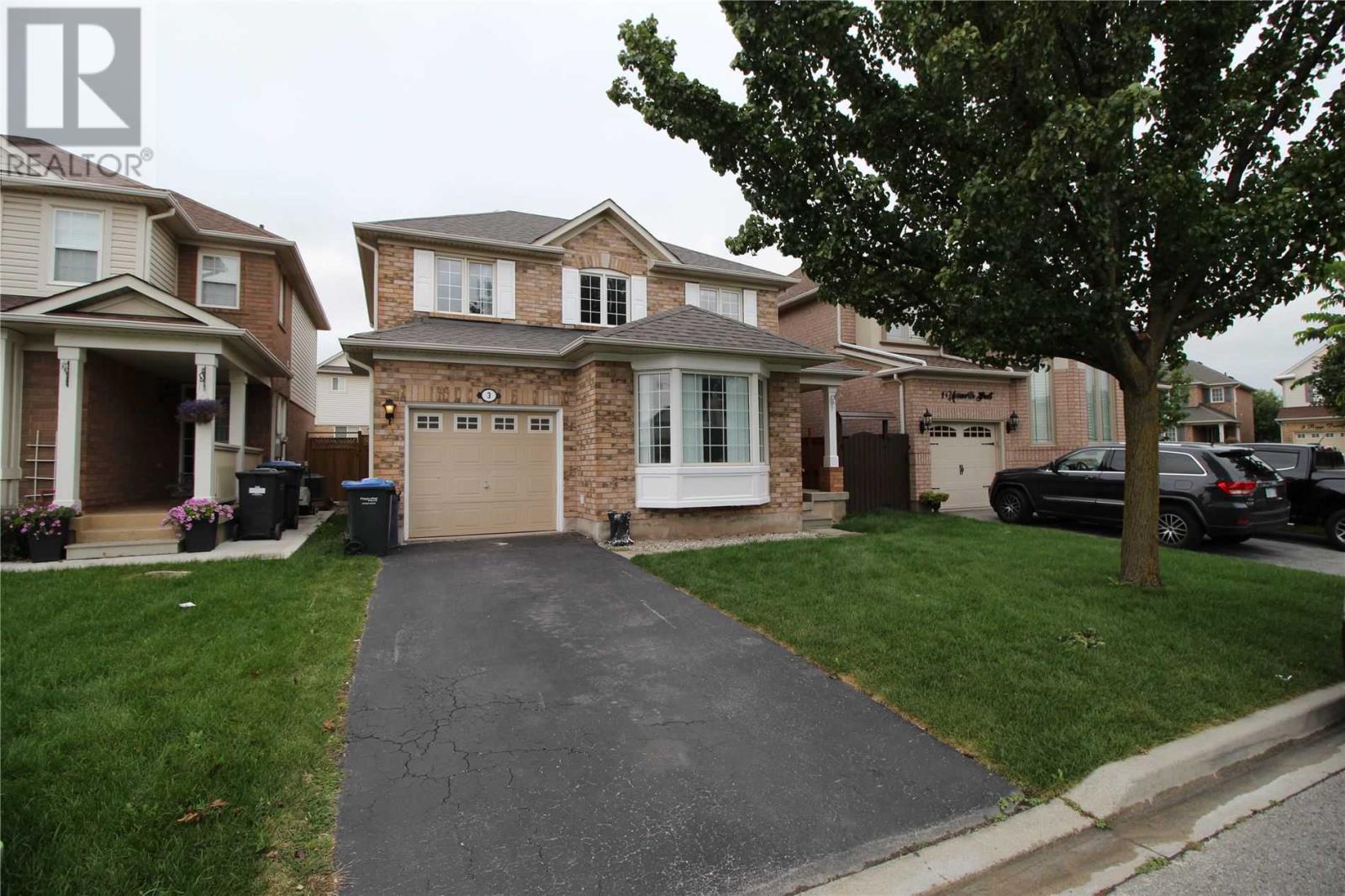 3 SHERBO CRES, brampton, Ontario