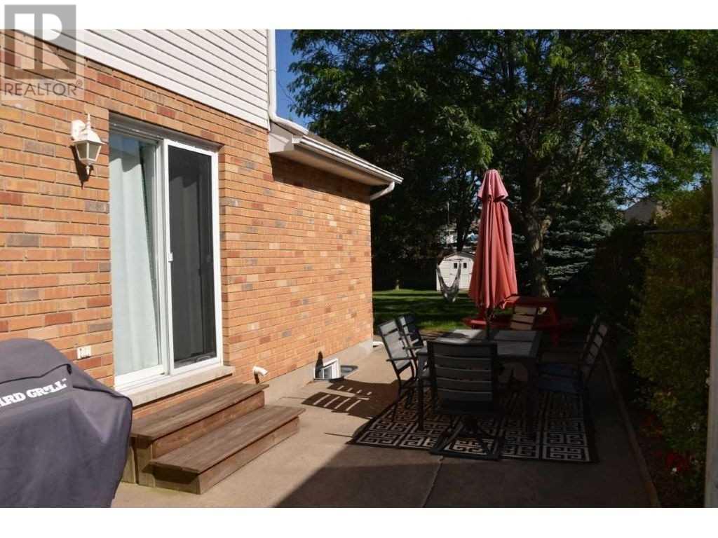 7786 Bishop Ave, Niagara Falls, Ontario  L2H 3C6 - Photo 19 - X4578182