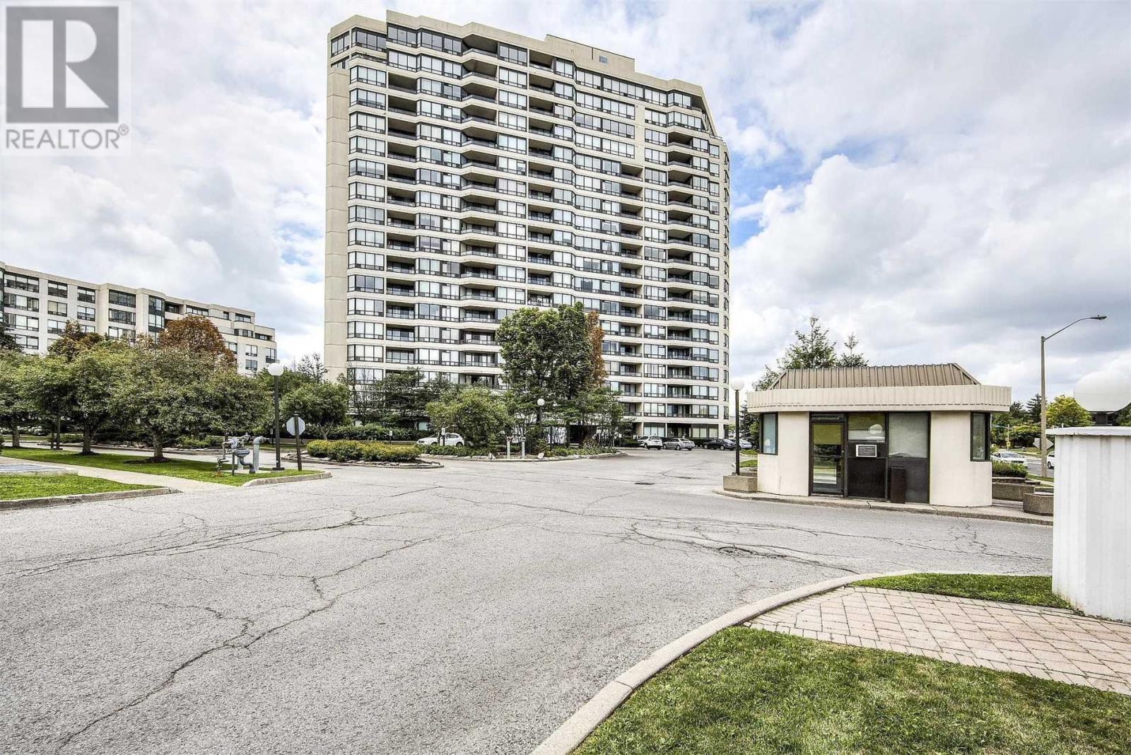 #201 -343 Clark Ave W, Vaughan, Ontario  L4J 7K5 - Photo 1 - N4578791