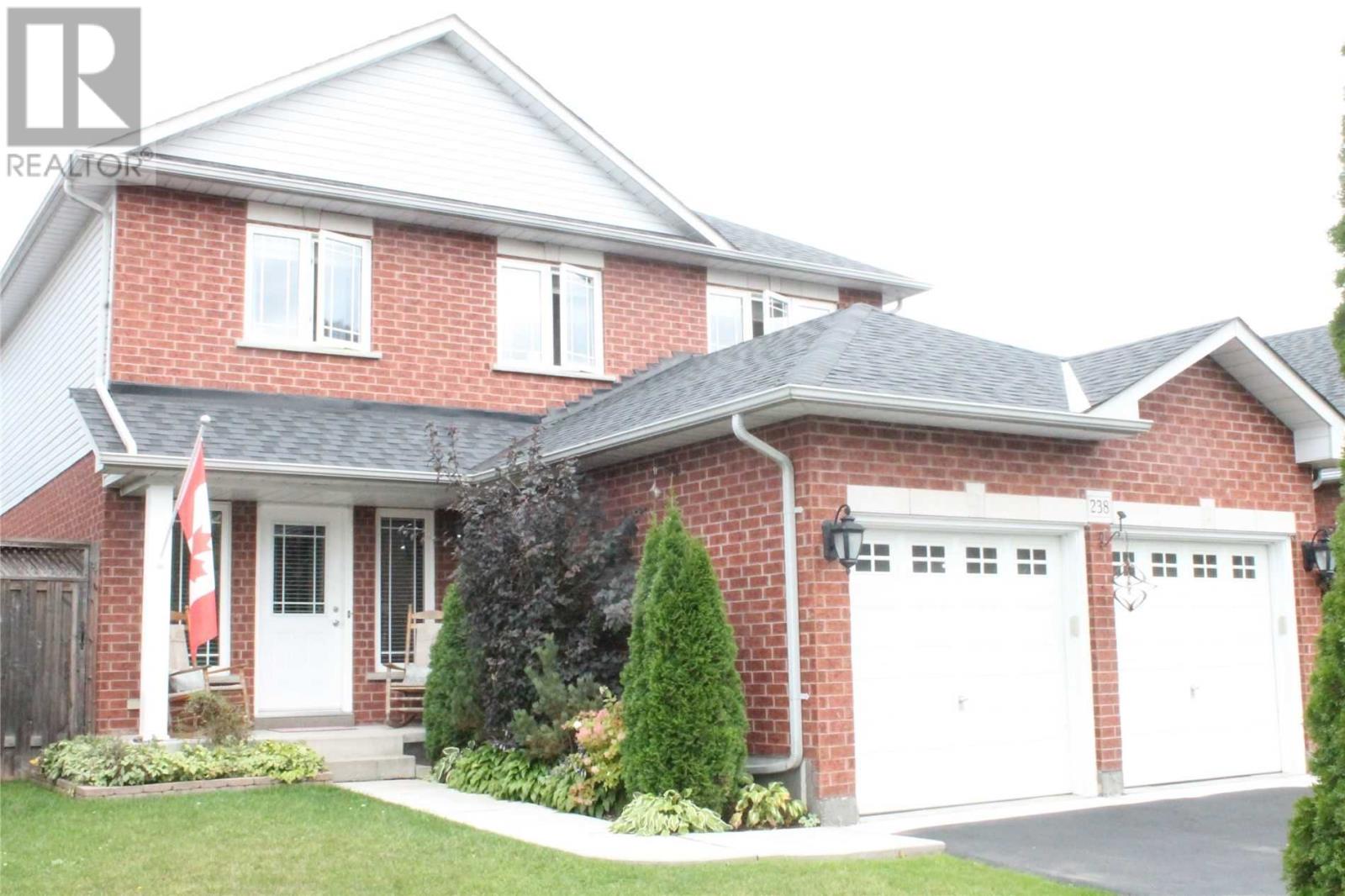 238 NIAGARA DR, oshawa, Ontario